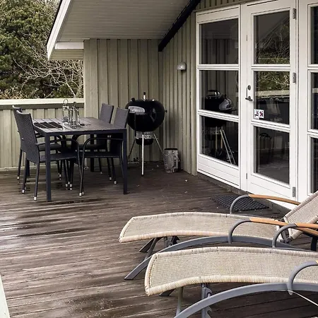 6 Person In * Nørre Nebel