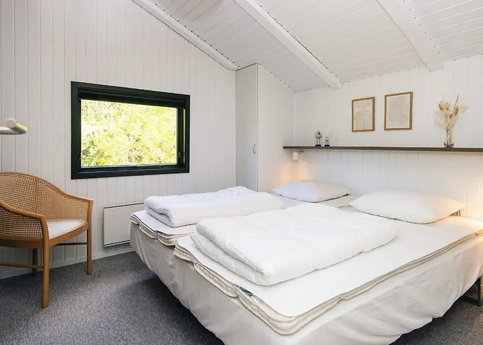 6 Person In * Nørre Nebel