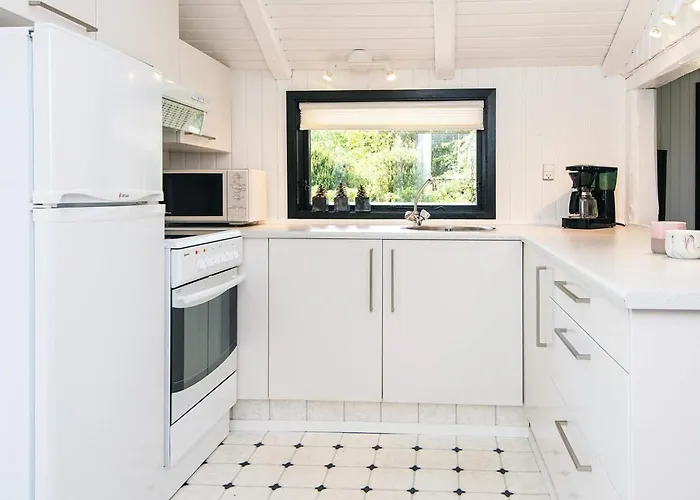 6 Person In Semesterbostad